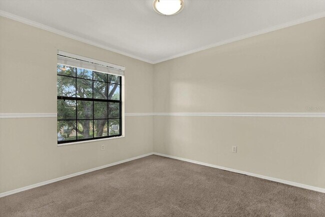 Building Photo - 2630 Edgewater Falls Dr