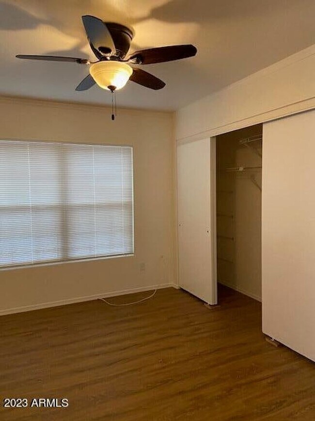 Building Photo - 2 bedroom @ 47th Ave & Olive