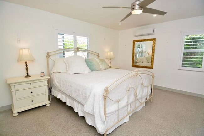 Building Photo - 212 Kings Lynn