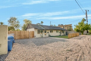 Building Photo - 2208 N 26th St
