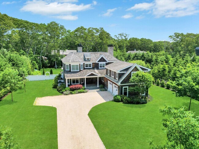 Building Photo - 21 Barn Ln