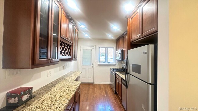 Building Photo - 73-63 198th St