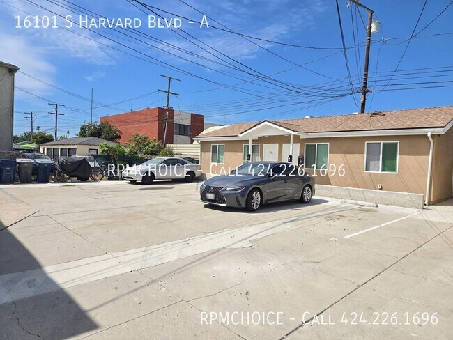 Building Photo - 16101 Harvard Blvd