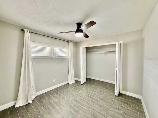 Building Photo - 1904 W Cypress St