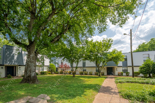 Primary Photo - 126 Walton Ferry Rd