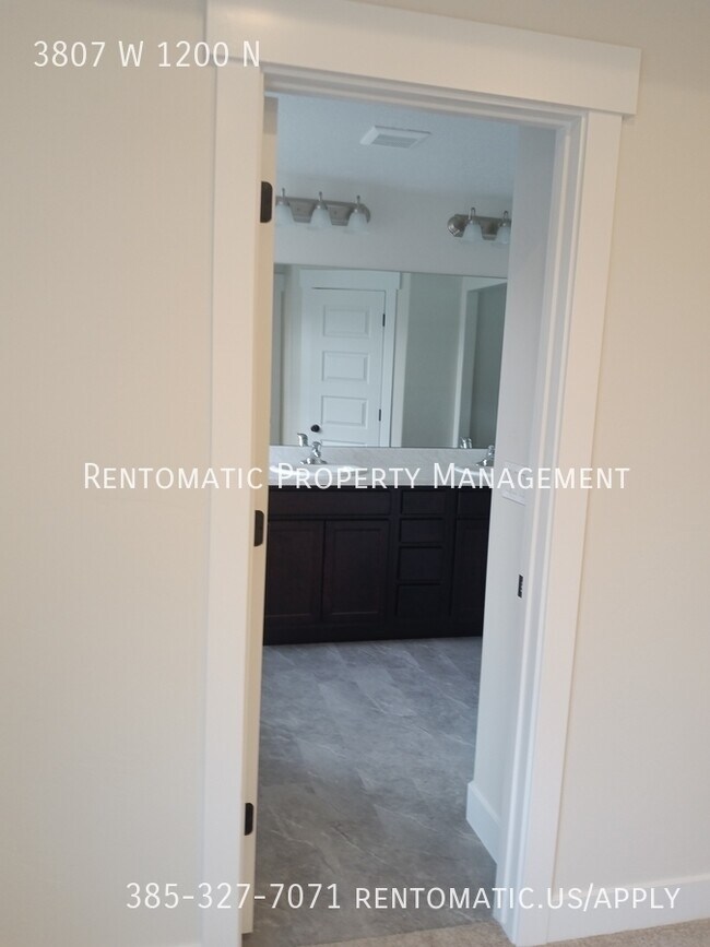 Building Photo - 3807 W 1200 N