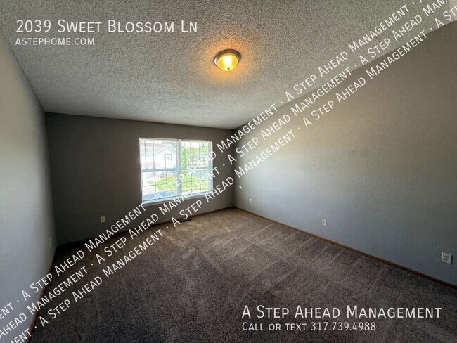 Building Photo - 2039 Sweet Blossom Ln