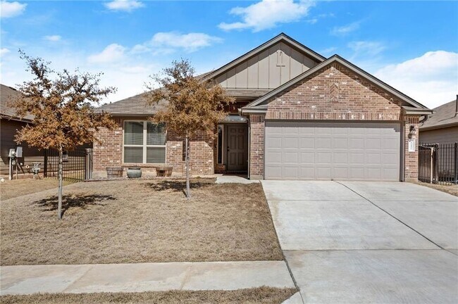 Building Photo - 117 Beech Creek Ln