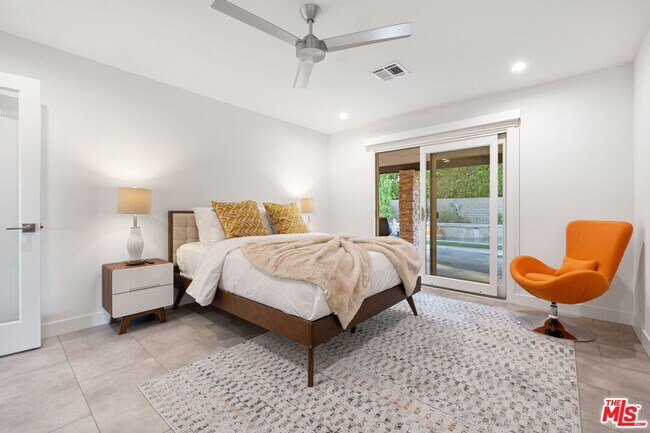 Building Photo - 74085 Old Prospector Trail