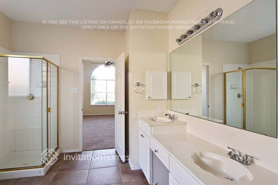 Building Photo - 11135 Covey Ln