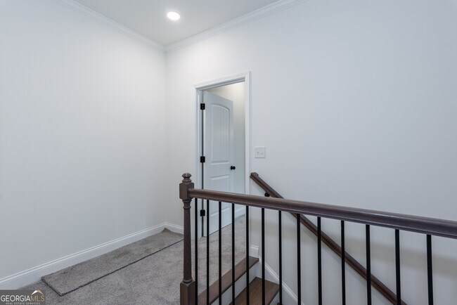 Building Photo - 3342 Landings S Dr SW