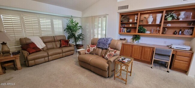 Building Photo - 13022 W Peach Blossom Dr