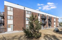 Building Photo - 1BD/1BA Condo in Denver!