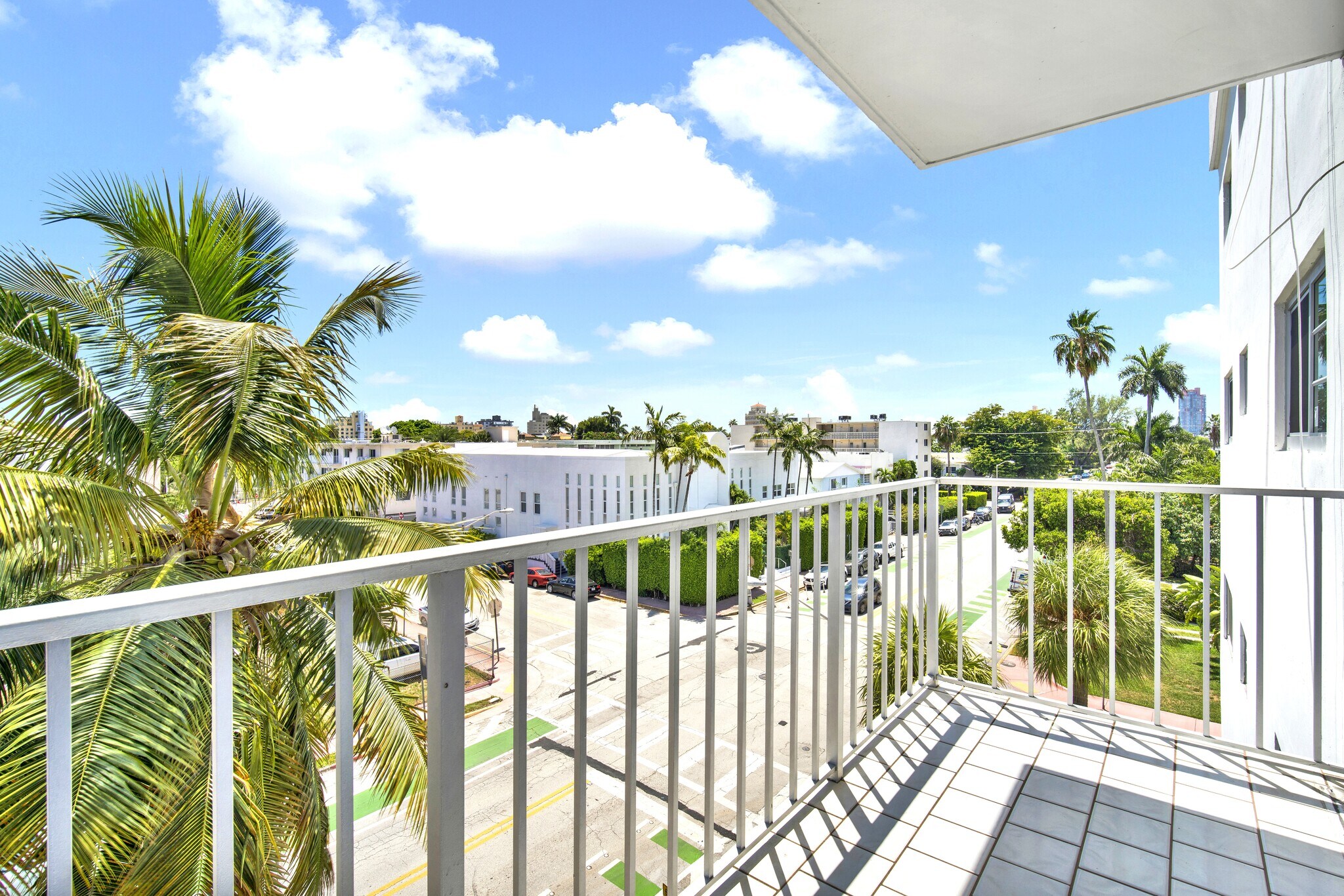 Building Photo - 1428 Euclid Ave