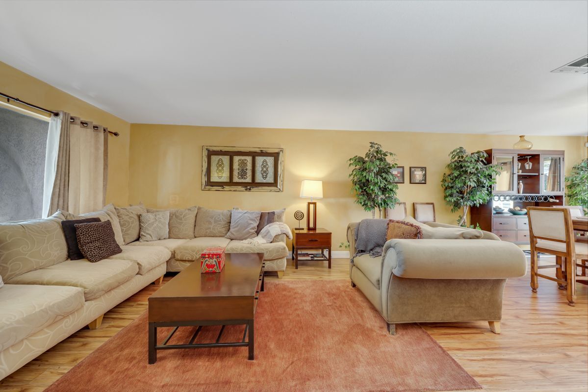 Building Photo - 3225 Mountain Spring Rd