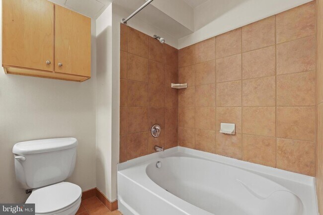 Building Photo - 616 E Street NW Unit 1005