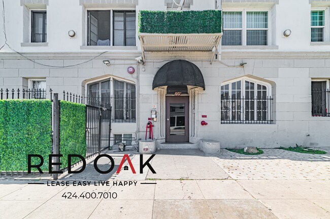 Building Photo - 109 Normandie Ave
