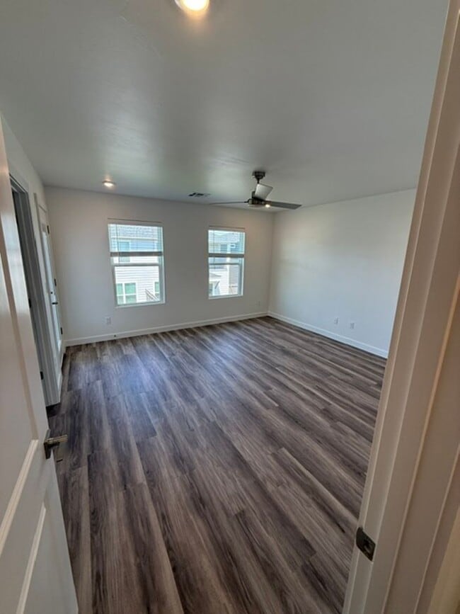 Building Photo - 1005 Prestige Pl