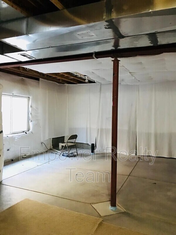Building Photo - 16055 Butterwort Cir