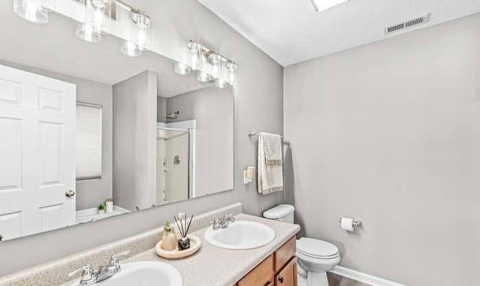 Building Photo - 15259 High Timber Ln