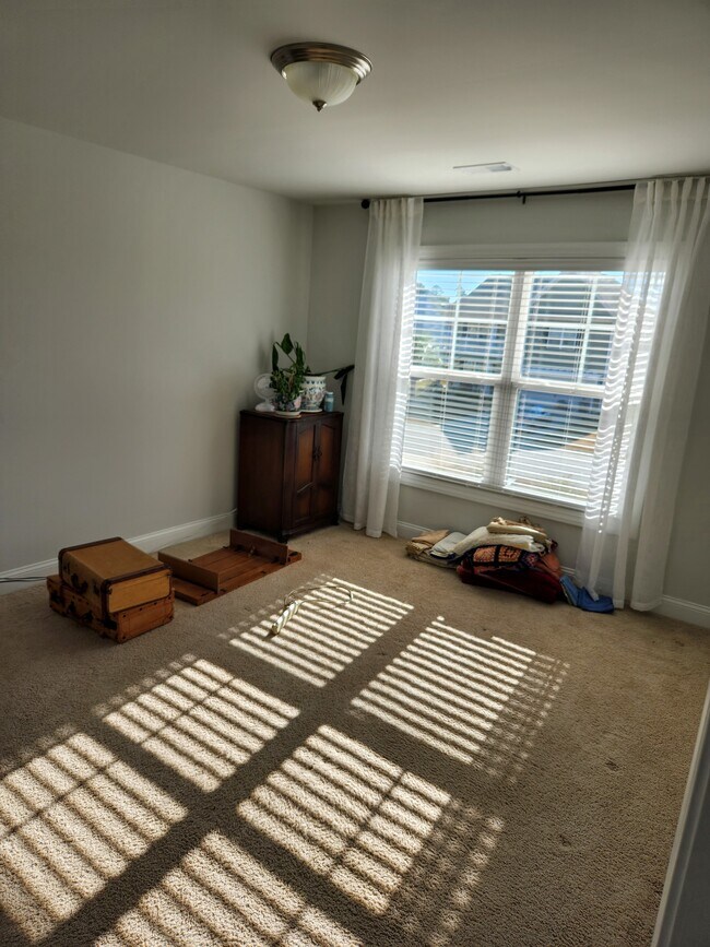 BR #4 - 156 Laurel Hill Pl