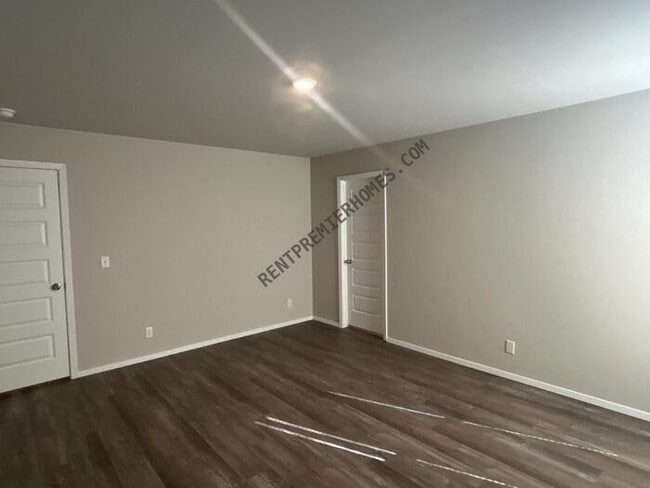 Building Photo - 29140 E79th Pl S