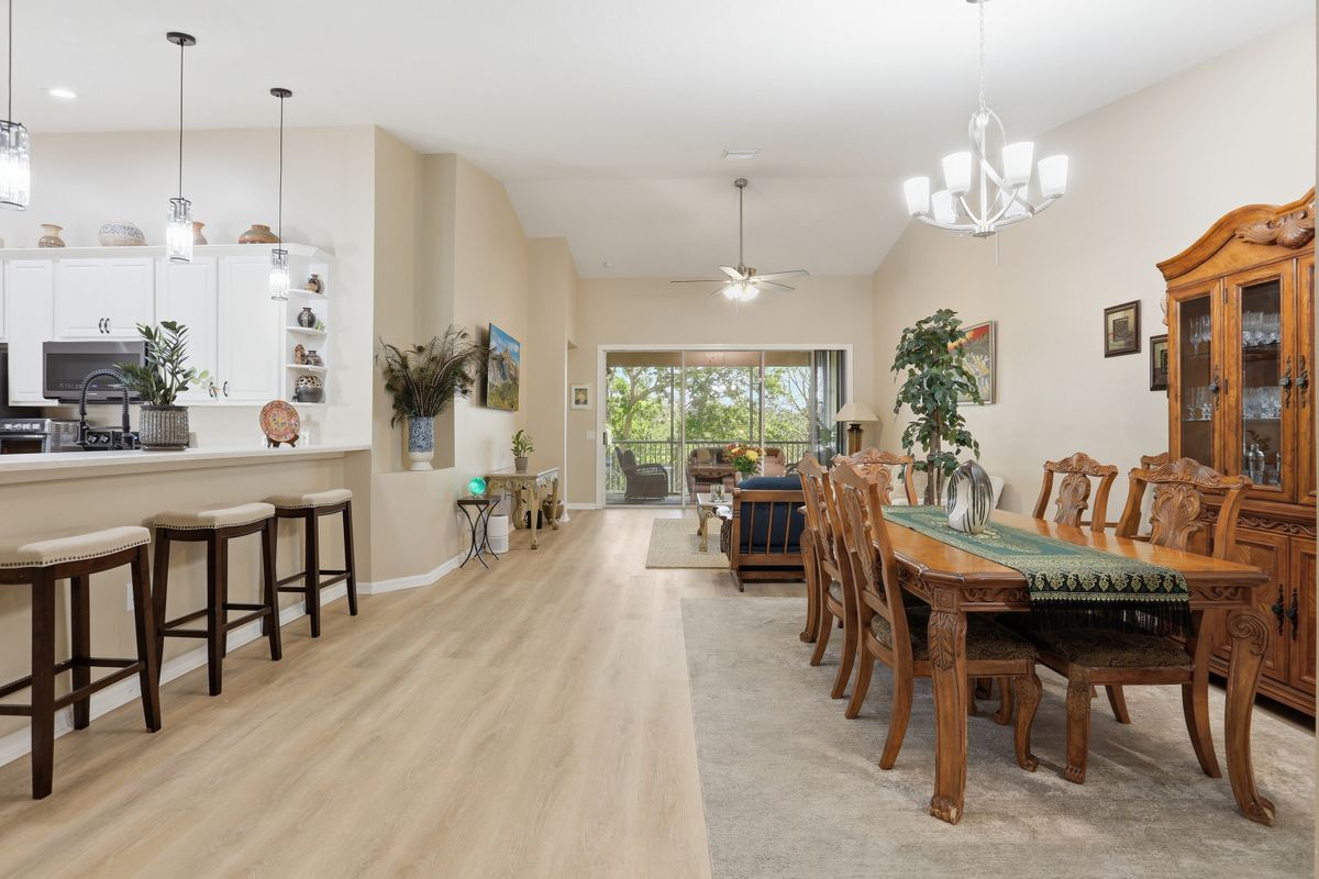 Building Photo - 700 Trotter Ln