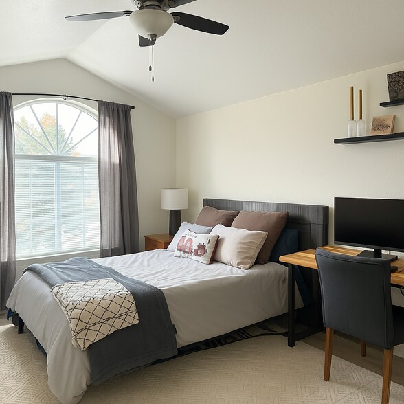 Building Photo - 3002 W Elizabeth St