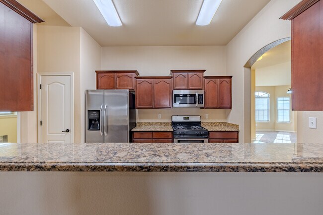 Building Photo - 14381 Alma Point Dr