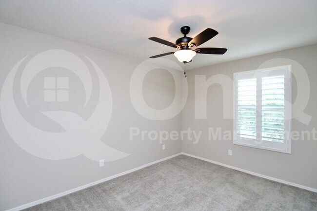 Building Photo - 1537 S Loren Ln