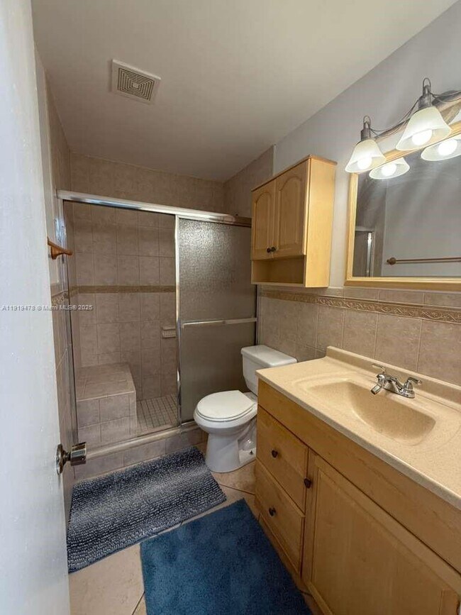 Building Photo - 8700 SW 19th Terrace