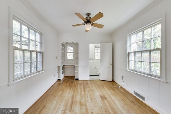 Building Photo - 5138 Nebraska Ave NW