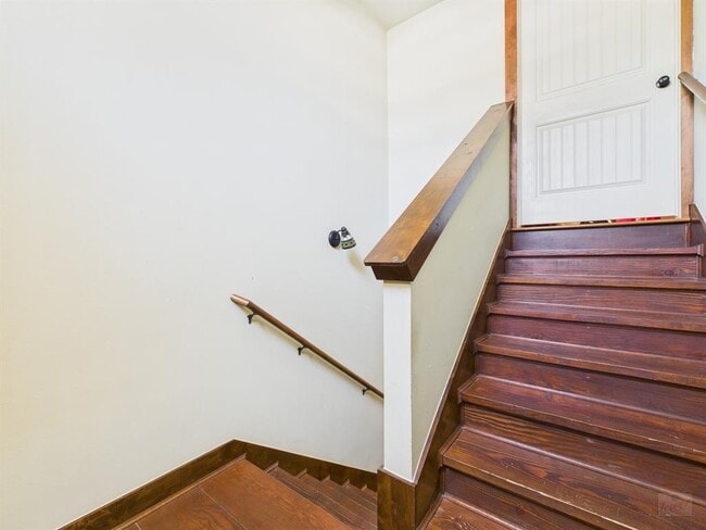 Building Photo - 4604 Avenue H