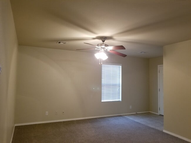 Building Photo - 3515-3515 E Hudson St