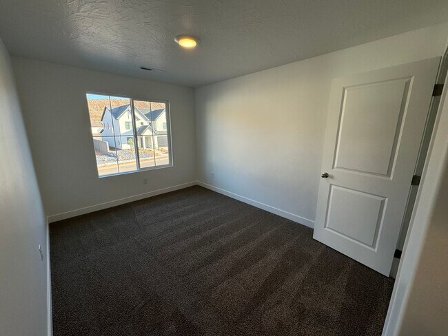 Building Photo - 1624 Cedar Mesa Dr