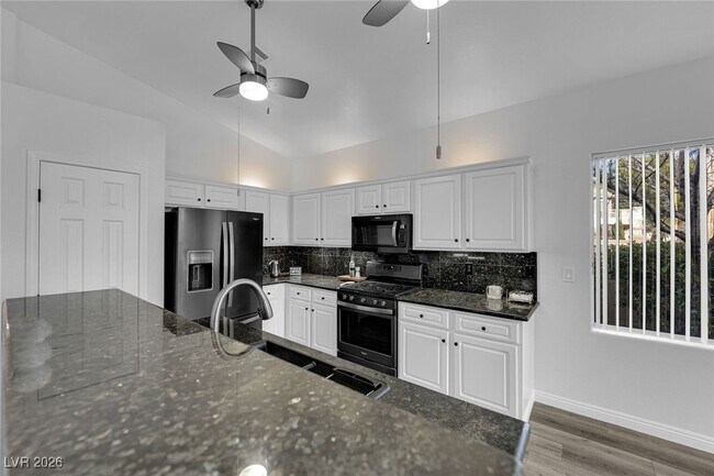 Building Photo - 2528 Huber Heights Dr