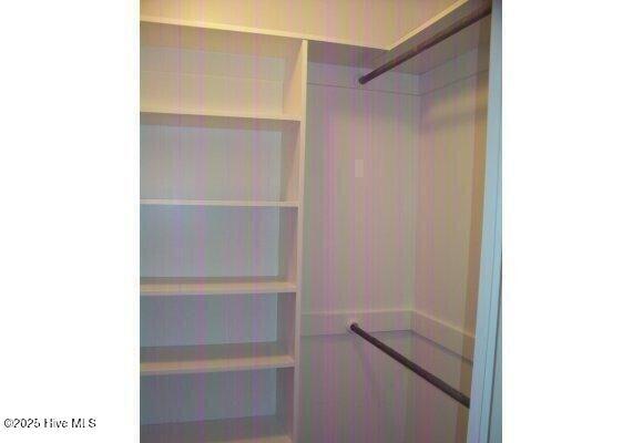 Building Photo - 904 Persimmon Pl