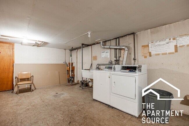 Building Photo - 328 Marengo Ave