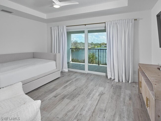 Building Photo - 1448 10th St N