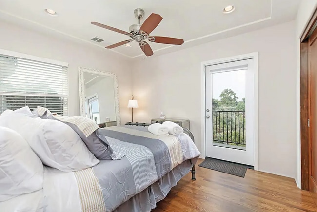 Building Photo - Canyon Home with Views and Solar