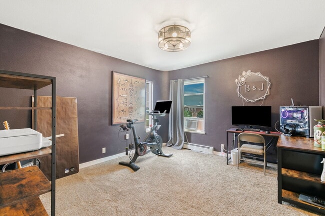 Building Photo - 4145 Los Ranchitos Dr