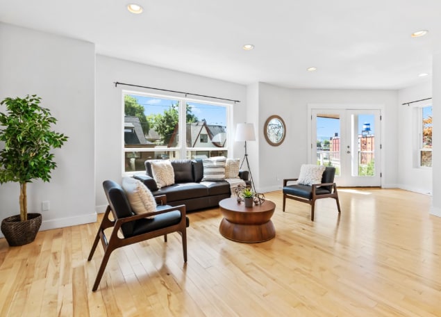 Building Photo - 3131 NE Wasco St