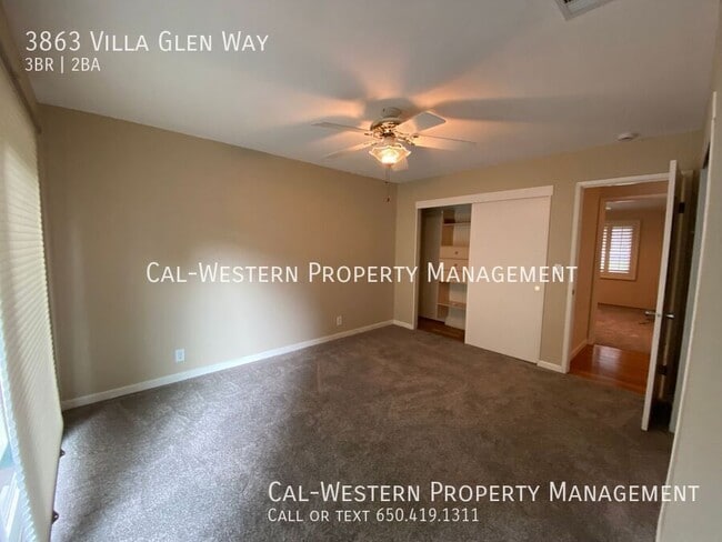 Building Photo - 3863 Villa Glen Way