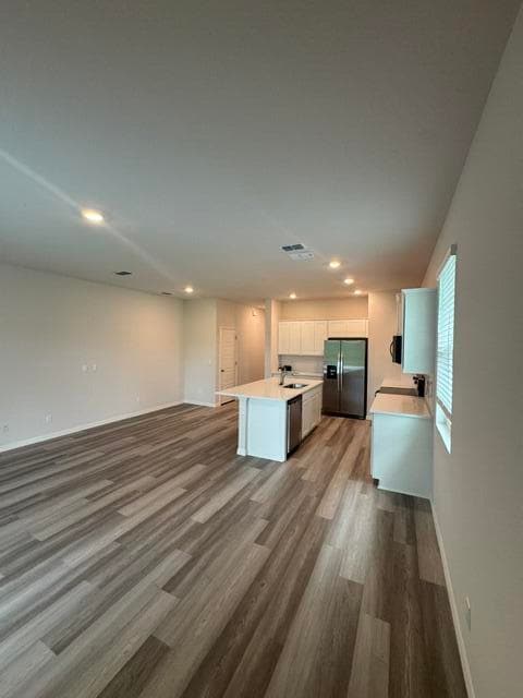 Building Photo - 12845 SW Forli Wy