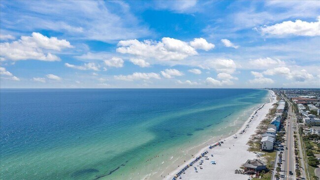 Building Photo - 1200 Scenic Gulf Dr