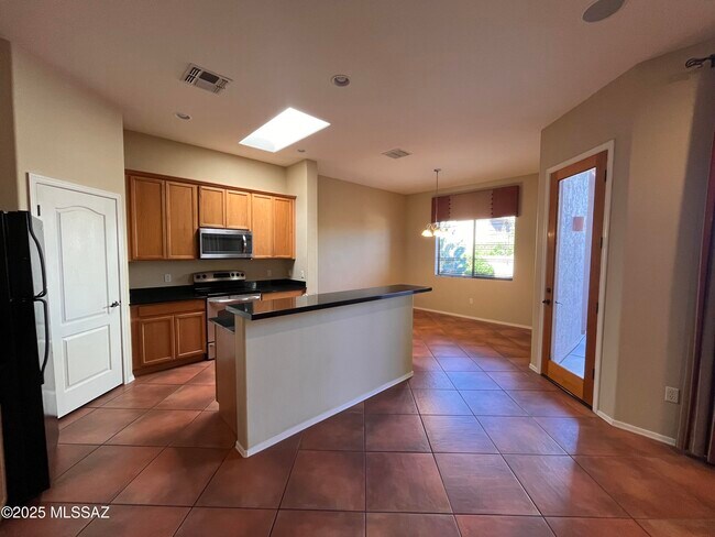 Building Photo - 13451 E Ace High Dr