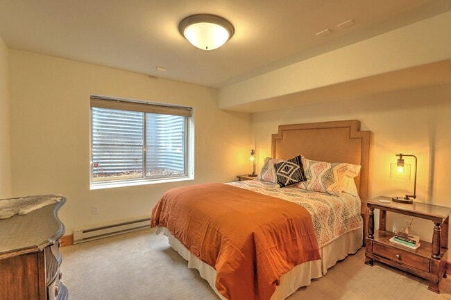 Building Photo - 408 Settlement Ln