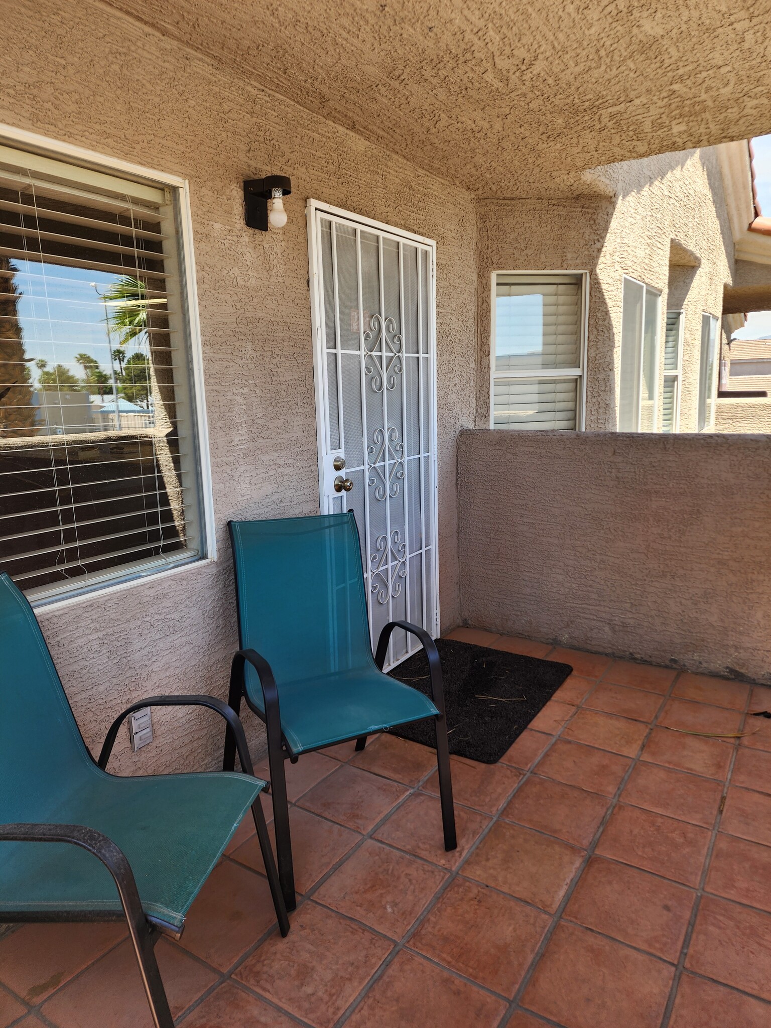 Building Photo - 2233 James Bilbray Dr