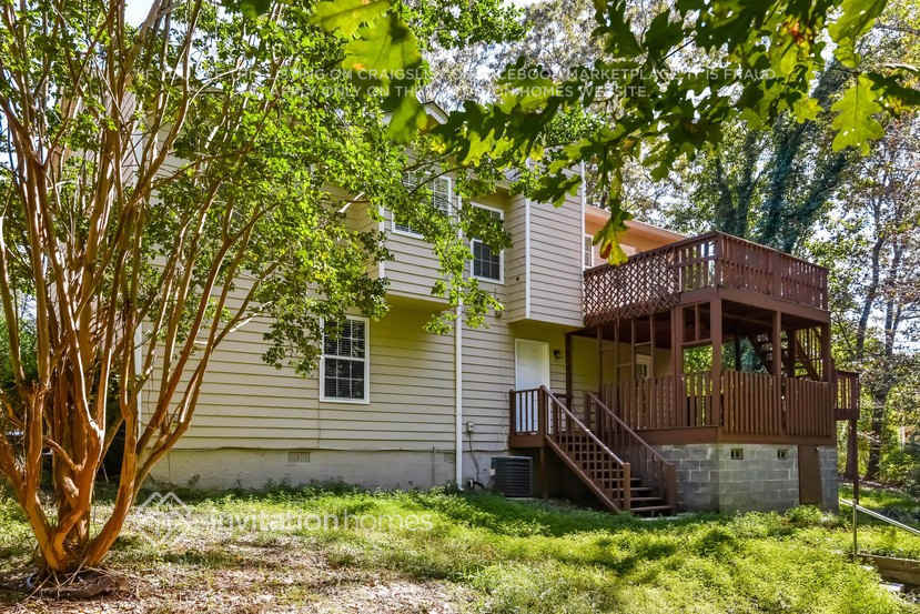 Building Photo - 321 Honeysuckle Terrace