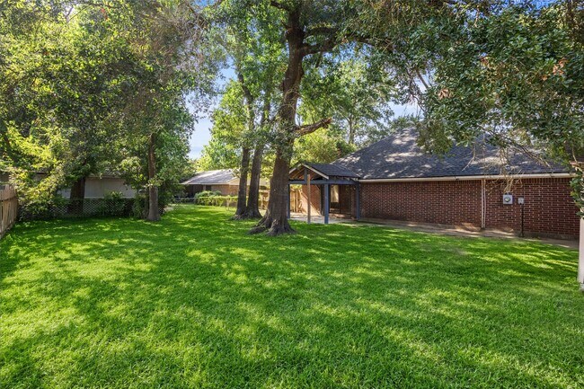 Building Photo - 3103 Spring Stuebner Rd